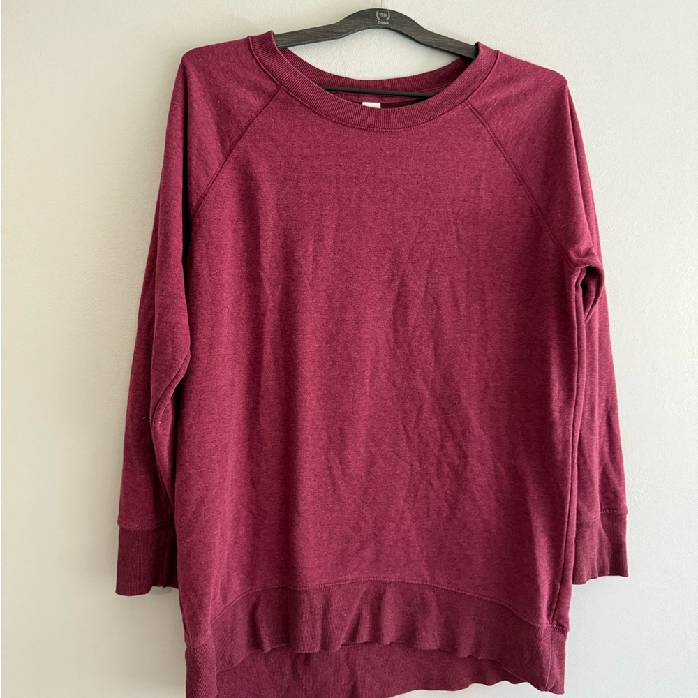 Old Navy Long Sleeve Crewneck Sweatshirt - Burgundy